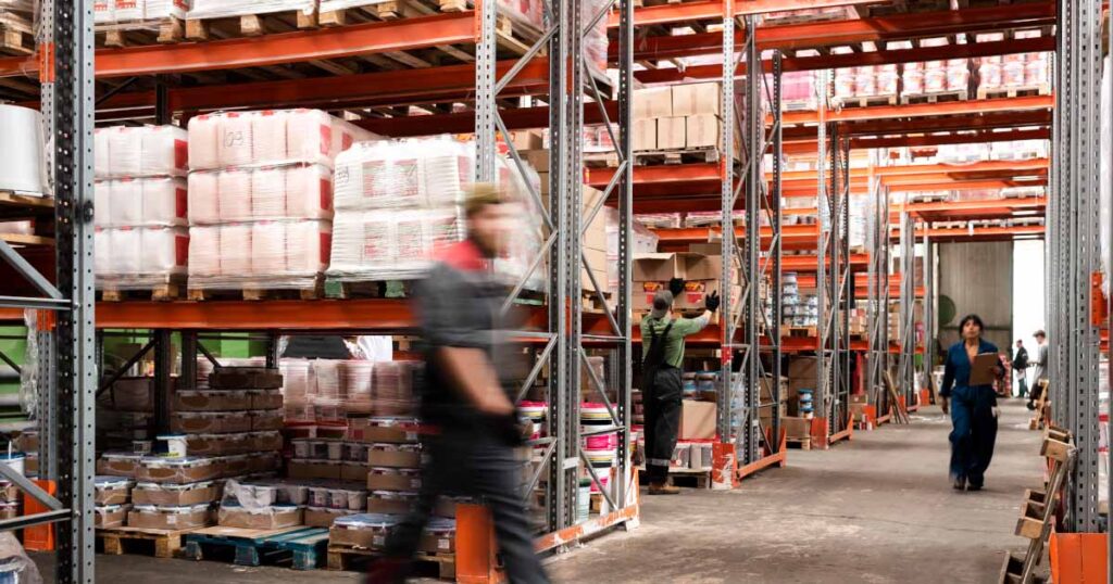 Selective Pallet Racking vs Drive-In Racking: Which Is Better for Singapore Warehouses